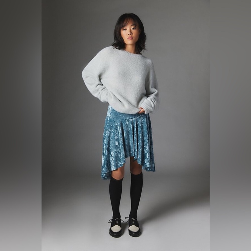 Urban Outfitters Willa Crushed Velvet Mini Skirt